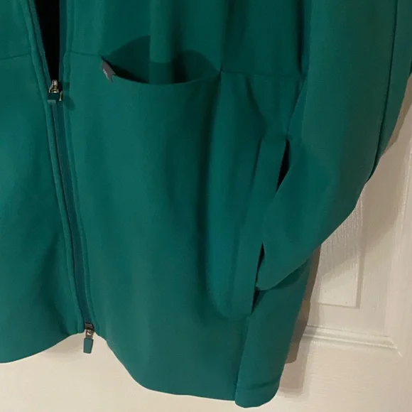 Figs Men's Teal Lightweight Jacket - Picture 4 of 7